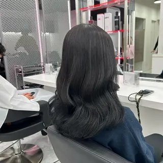 セミロング カラー ヘアアレンジ mai🍑暖色カラー /レイヤー💖のヘアスタイル