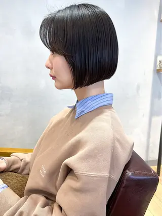 ショート カラー 地毛風ストレート ミニボブ🌷江梨🍎のヘアスタイル