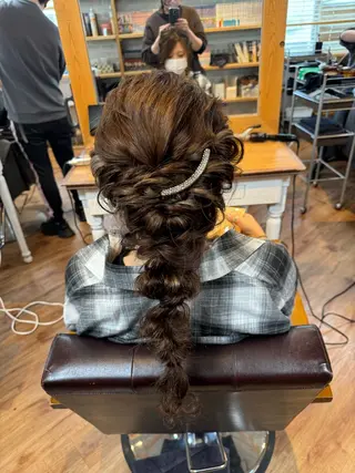 ロング ヘアアレンジ Topstylist YUKIのヘアスタイル