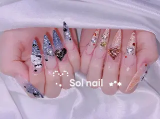 ネイル パラジェル＆フィルイン取り扱いサロンSol Nail所属・Sol Nail ミネのネイルデザイン