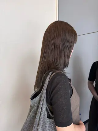 ミディアム カラー KOHNO ナチュラルデザインのヘアスタイル