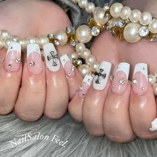 ネイル Feel ‪‪☺︎‬Yuriaのネイルデザイン