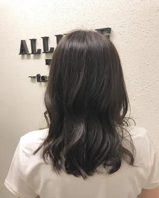 セミロング カラー 松田 和樹のヘアスタイル