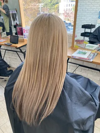 ロング デザインカラー/ ジュンナのヘアスタイル