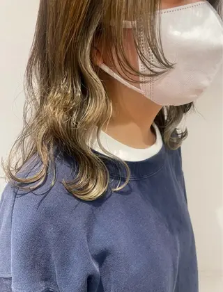 ミディアム カラー 🌈🌸あおき みちる🌟💗のヘアスタイル