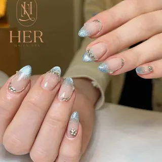 ネイル HerNails  Yokosukaのネイルデザイン