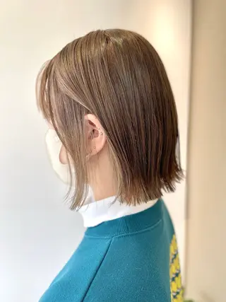 ショート カラー 佐々木 美帆のヘアスタイル