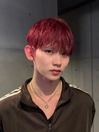 ショート カラー メンズ だいち/ブリーチ/ レイヤーカットのヘアスタイル