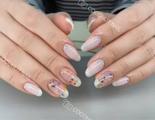 ネイル 神田 ココナッツのネイルデザイン