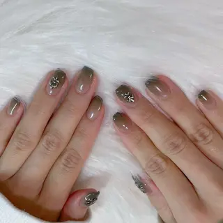ネイル nailroom yuのネイルデザイン