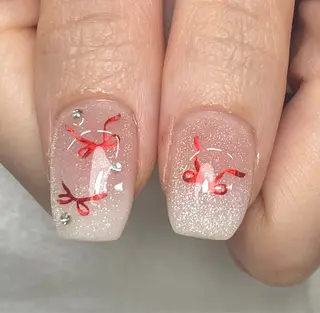 ネイル 夏 目のネイルデザイン