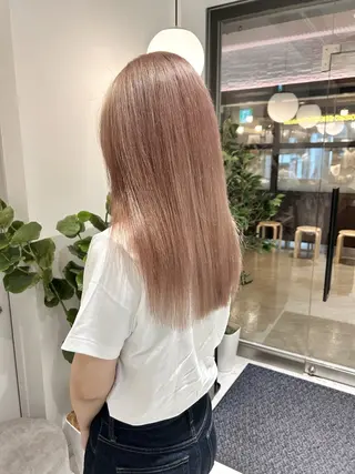 ロング カラー 薄田 珠美のヘアスタイル