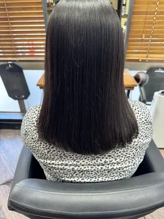 ミディアム absolute所属・艶カラー🎀 YUUKAのヘアスタイル