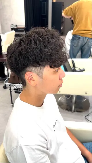 パーマ メンズ メンズサロン リョウタのヘアスタイル