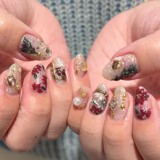 ネイル 内田 里穂のネイルデザイン