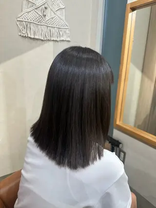 ミディアム 大石 楓のヘアスタイル