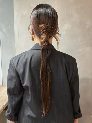 ロング カラー ヘアアレンジ ツキノキ ミナのヘアスタイル