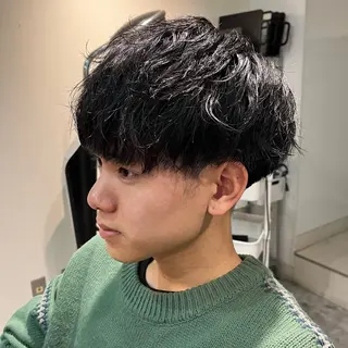 メンズ フェザーパーマ🌙 毛流れ yuzukiのヘアスタイル