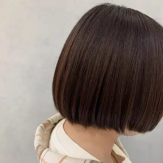 ショート カラー ︎︎🧸 ユリ ︎︎🧸のヘアスタイル
