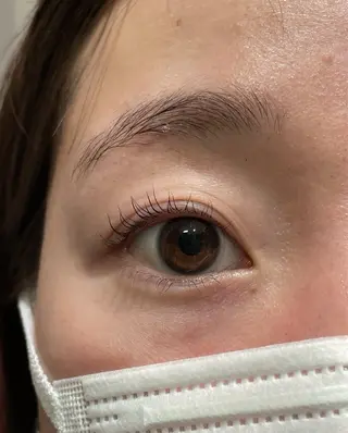 マツエク・マツパ 井上 真里奈のヘアスタイル