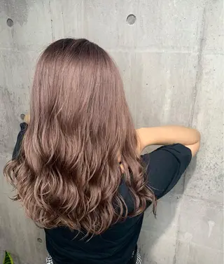 セミロング カラー mimiiy梅田 中崎町ハイトーンのヘアスタイル