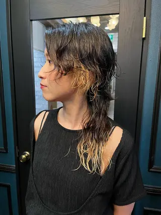 セミロング 磯山 直貴のヘアスタイル