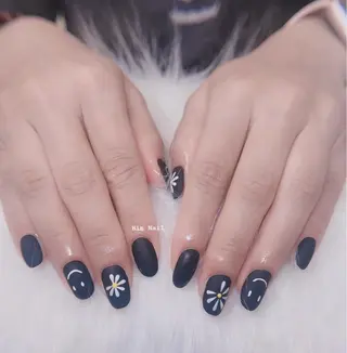 ネイル HIN NAILのネイルデザイン