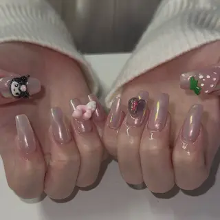 ネイル Sarina ⋆⭒˚ mavieのネイルデザイン