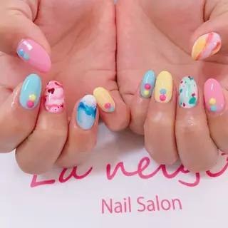 ネイル La neige* yuki 🐩🌙のネイルデザイン