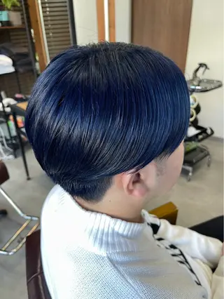 カラー メンズ ｼﾉｻﾞｷ ｷﾅのヘアスタイル