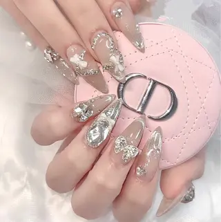 ネイル D-BEAUTY Nailsalonのネイルデザイン