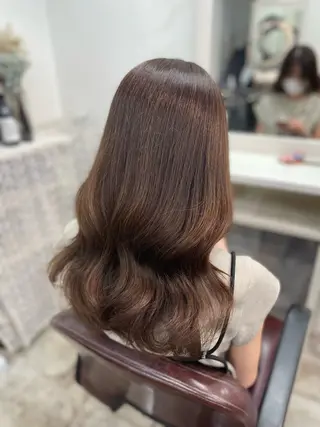 セミロング カラー 韓国ヘア🤍髪質改善 🇰🇷AKANEのヘアスタイル