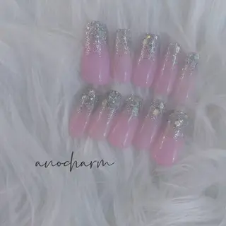 ネイル anocharm _annaの眉毛・アイブロウイメージ