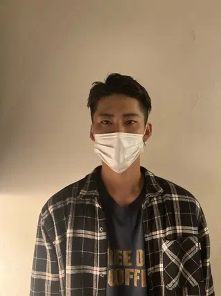 ショート メンズ 伊藤 琢のヘアスタイル