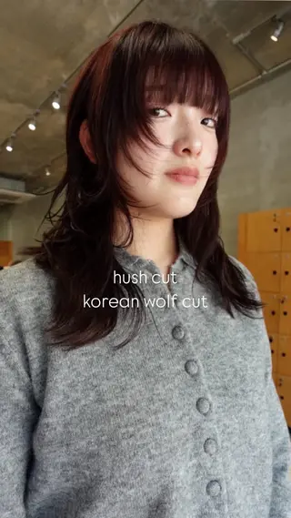 セミロング カラー wewe: momoeのヘアスタイル