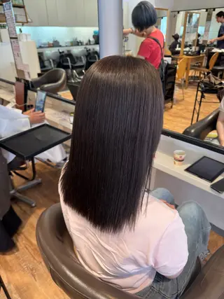 セミロング hip's eyes 渡辺舜のヘアスタイル