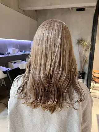 セミロング カラー パーマ ヘアアレンジ メンズ キッズ ネイル マツエク・マツパ アイブロウ ショートヘア原宿 fifth コシのヘアスタイル