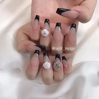 ネイル n'eige nail所属・大谷 綾香のネイルデザイン