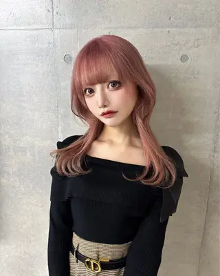 ロング カラー ハイトーン/ピンク カラー/めい🎀のヘアスタイル