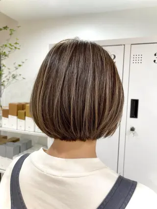 ショート オカダ ノゾミのヘアスタイル