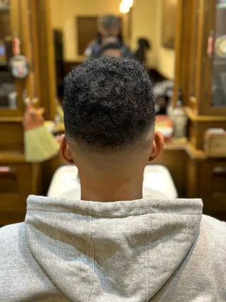 ショート 七澤 颯太のヘアスタイル