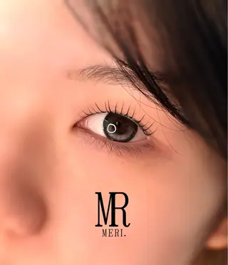 マツエク・マツパ 中山 メアリの眉毛・アイブロウイメージ