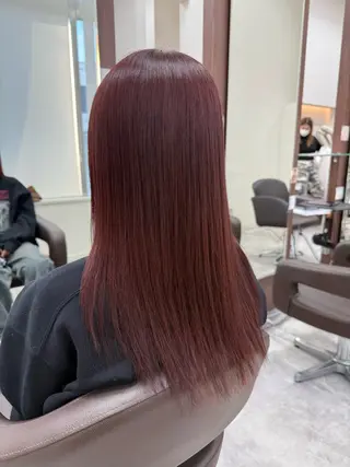 カラー イマムラ ナナのヘアスタイル