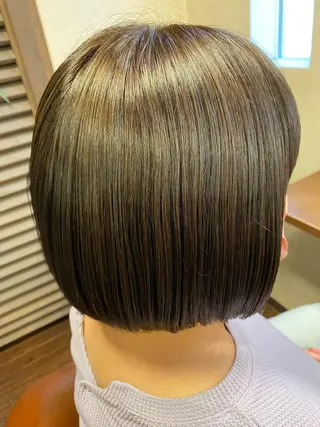 ショート カラー liL  hair サトウリョウタのヘアスタイル