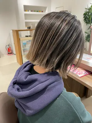ミディアム カラー Ishii Tsuyoshiのヘアスタイル