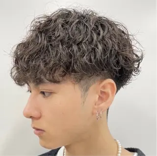 ミディアム パーマ ヘアアレンジ メンズ fifth 石川 凪のヘアスタイル