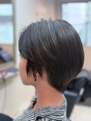 ショート 関川 翔太のヘアスタイル