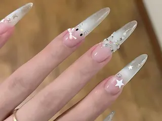 ネイル 高橋 真央のネイルデザイン