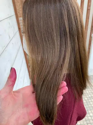 カラー SALOWIN栄 高須大貴のヘアスタイル