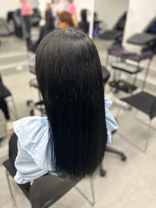 ロング カラー ヘアアレンジ 韓国風グレージュ 🤍たくみ🤍のヘアスタイル